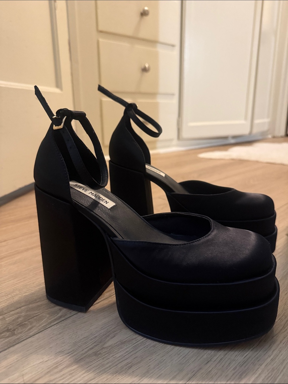 Steve Madden Charlize